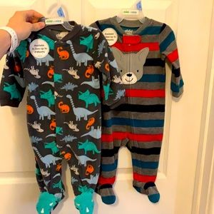 NWOT Set of fleece footed zipper PJs